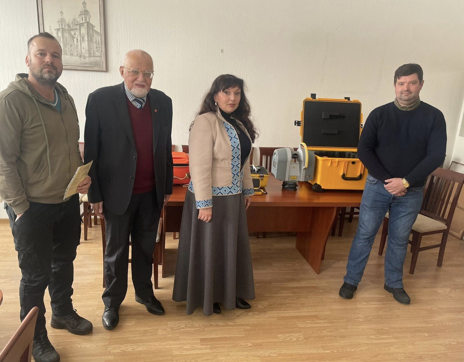 СУЧАСНЕ ОБЛАДНАННЯ ДЛЯ УКРАЇНСЬКИХ СТУДЕНТІВ