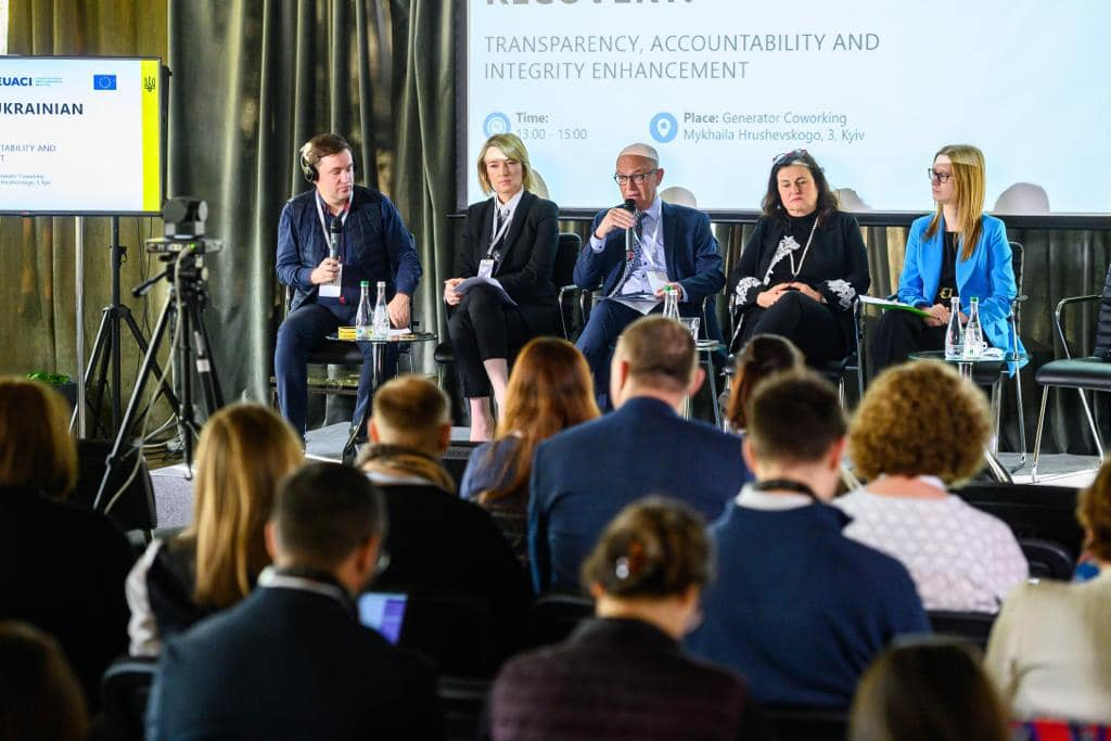 Фінансування відновлення України: удосконалення на засадах прозорості, підзвітності та доброчесності