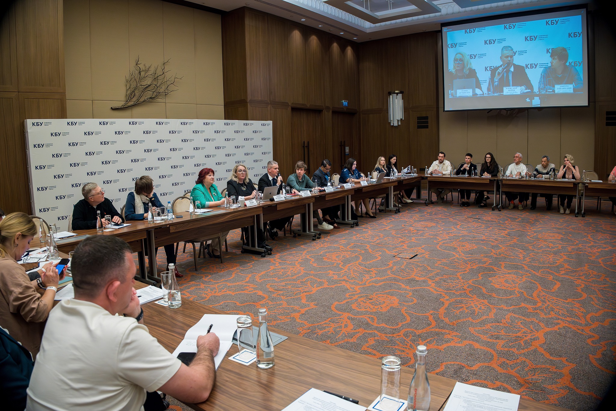 👷 76% of vocational school graduates undergo practice in the profession they are pursuing