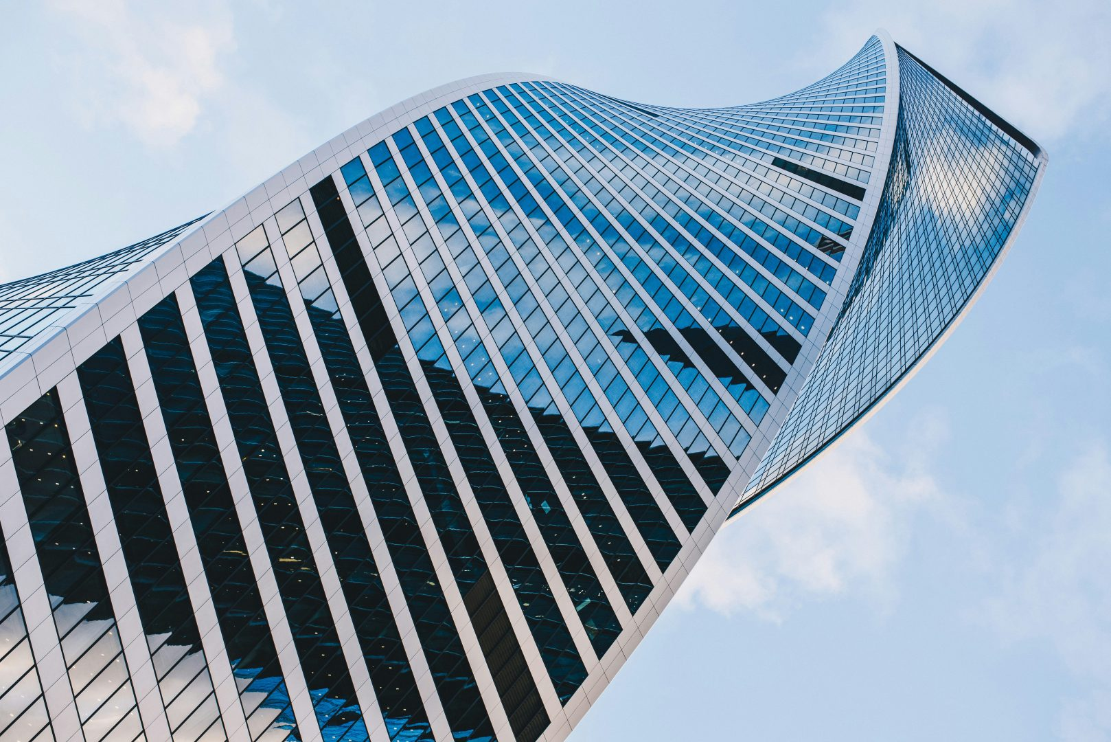 🌐 CBRE Ukraine стає EXPANDIA: новий бренд – незмінні цінності