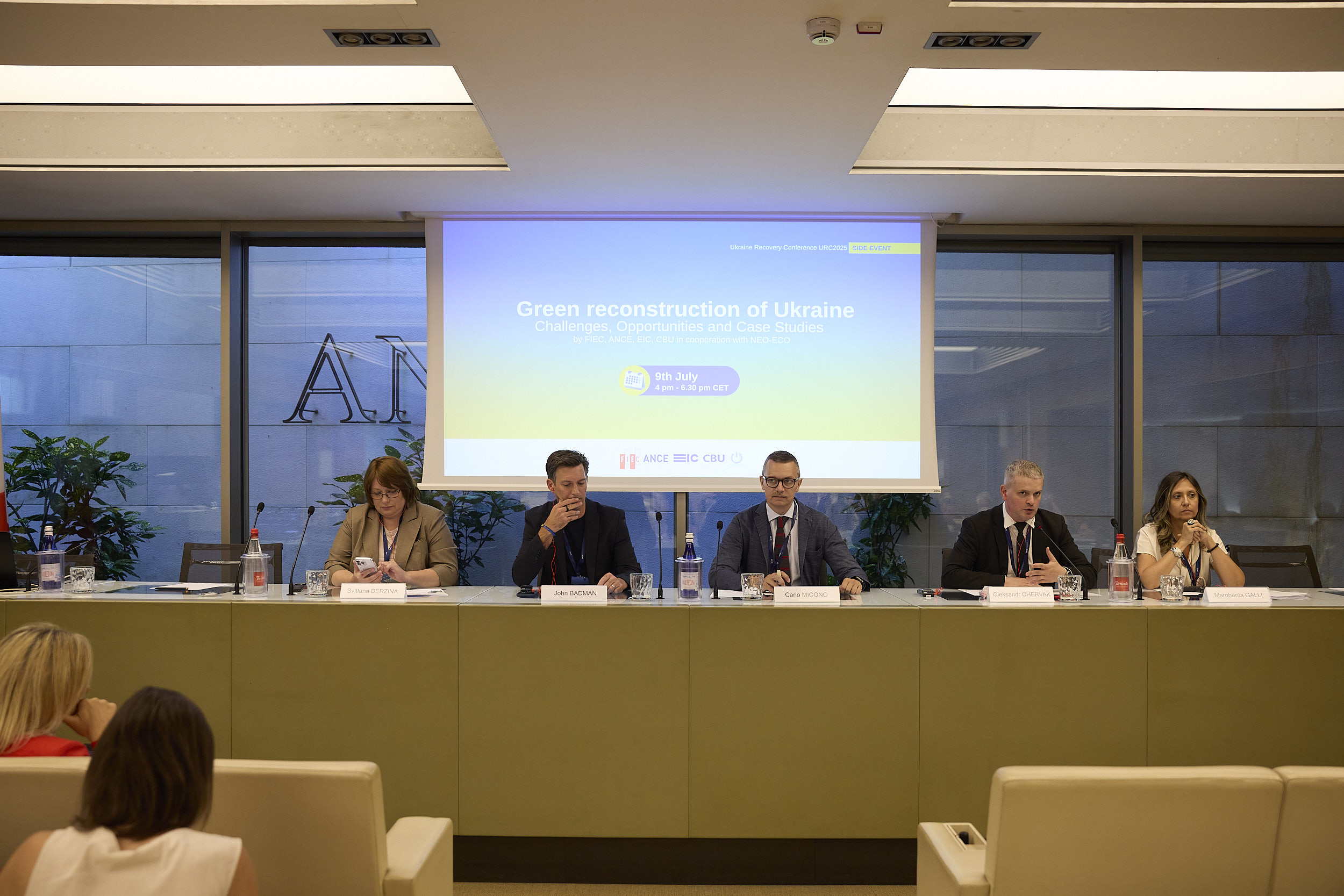 🏗️🌿Від житла до ресурсів: як в Україні реалізують зелену відбудову