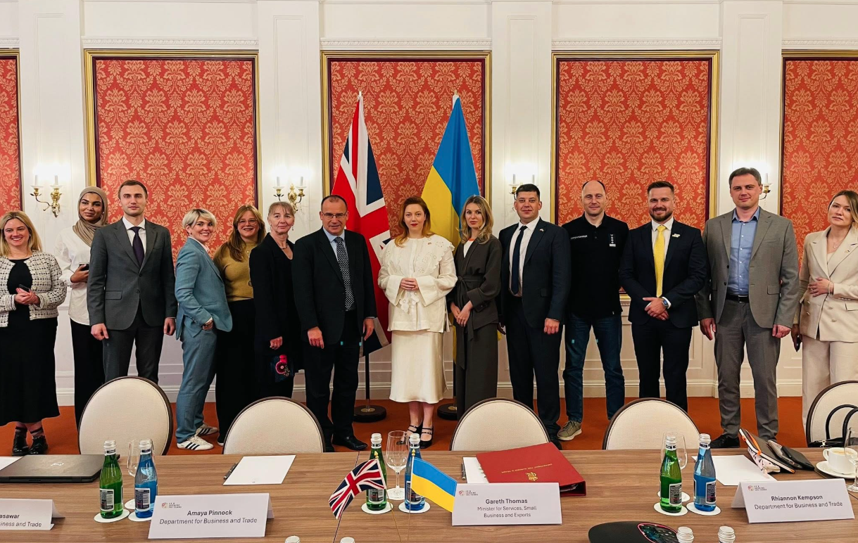 🛣️У Варшаві відбулося засідання UK–Ukraine Infrastructure Taskforce: у фокусі — проєкти відбудови та роль бізнесу