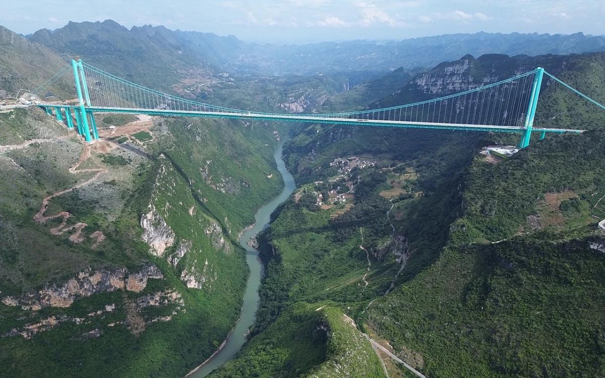 🌉 Найвищий міст у світі