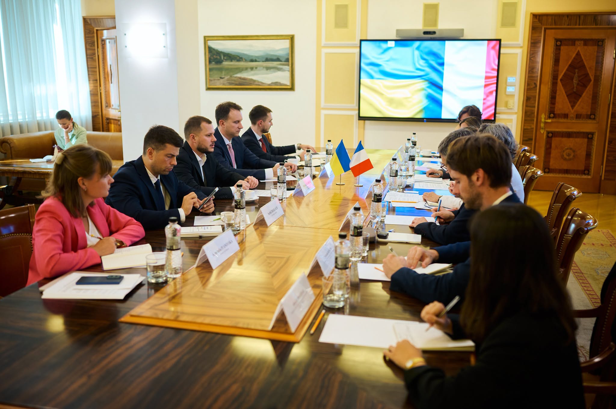 🤝 Франція посилює підтримку відбудови України: у фокусі — критична інфраструктура та стійкість громад
