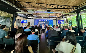 Інсорсинг відбудови