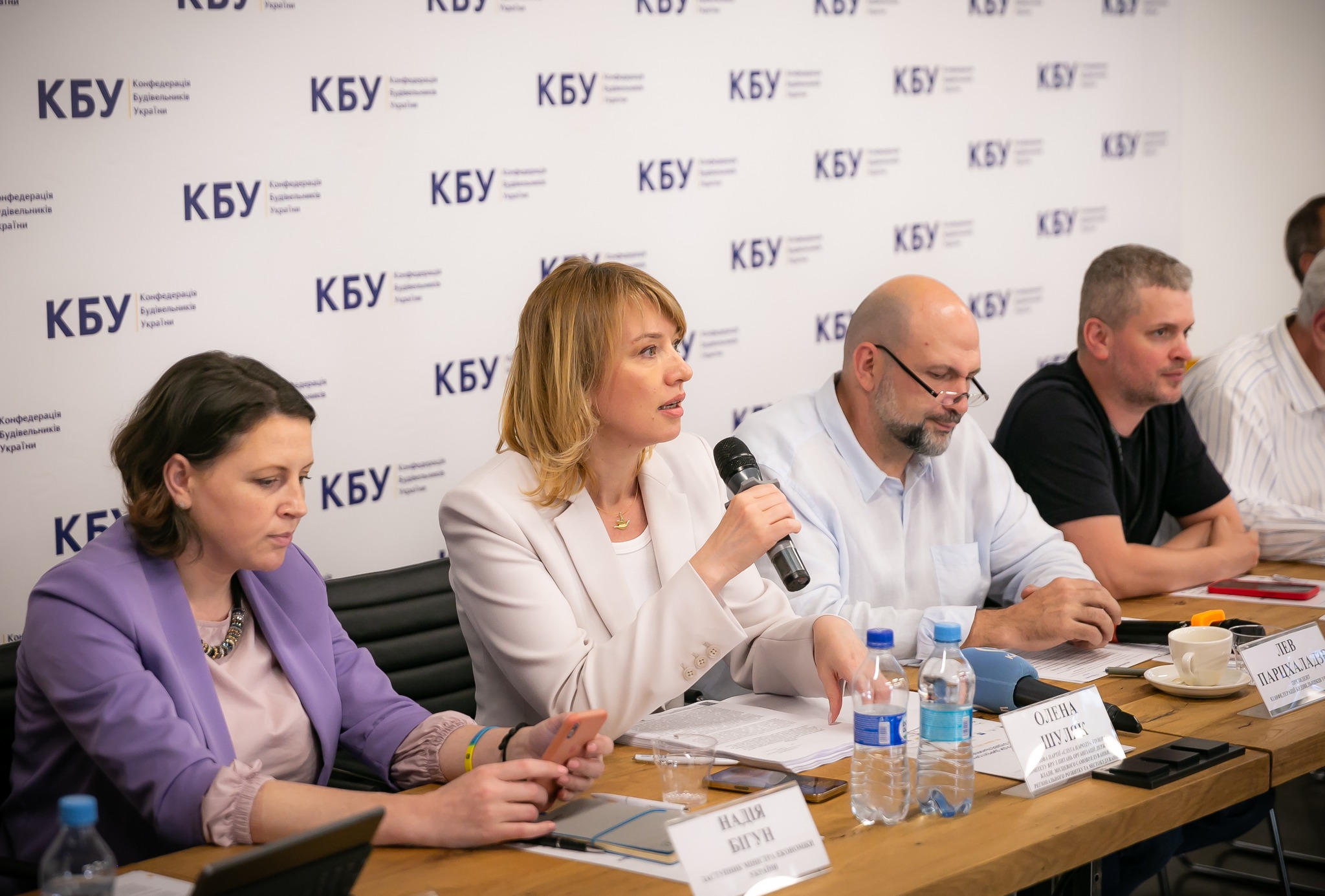 Приєднайтесь до реформування галузі